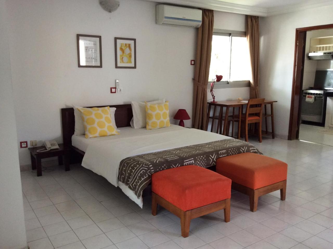 Residence Le Flamboyant Abidjan Exterior photo